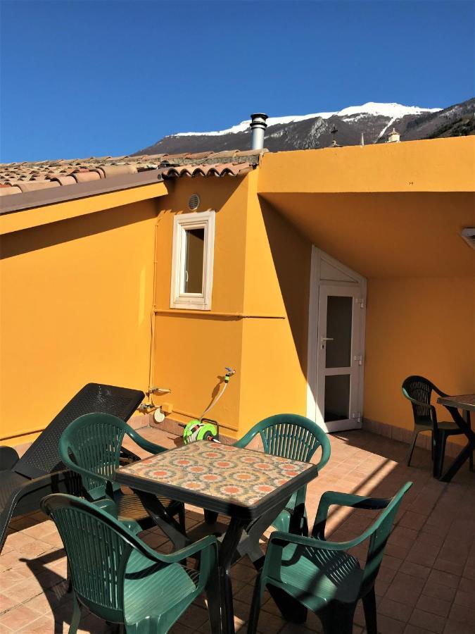 Stella Apartments Malcesine Exterior foto
